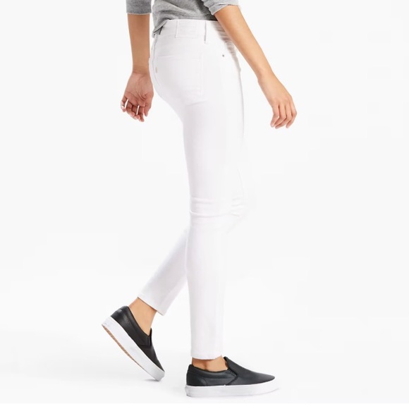 Levi’s 711 Skinny Jeans Soft Clean White - Picture 3 of 11